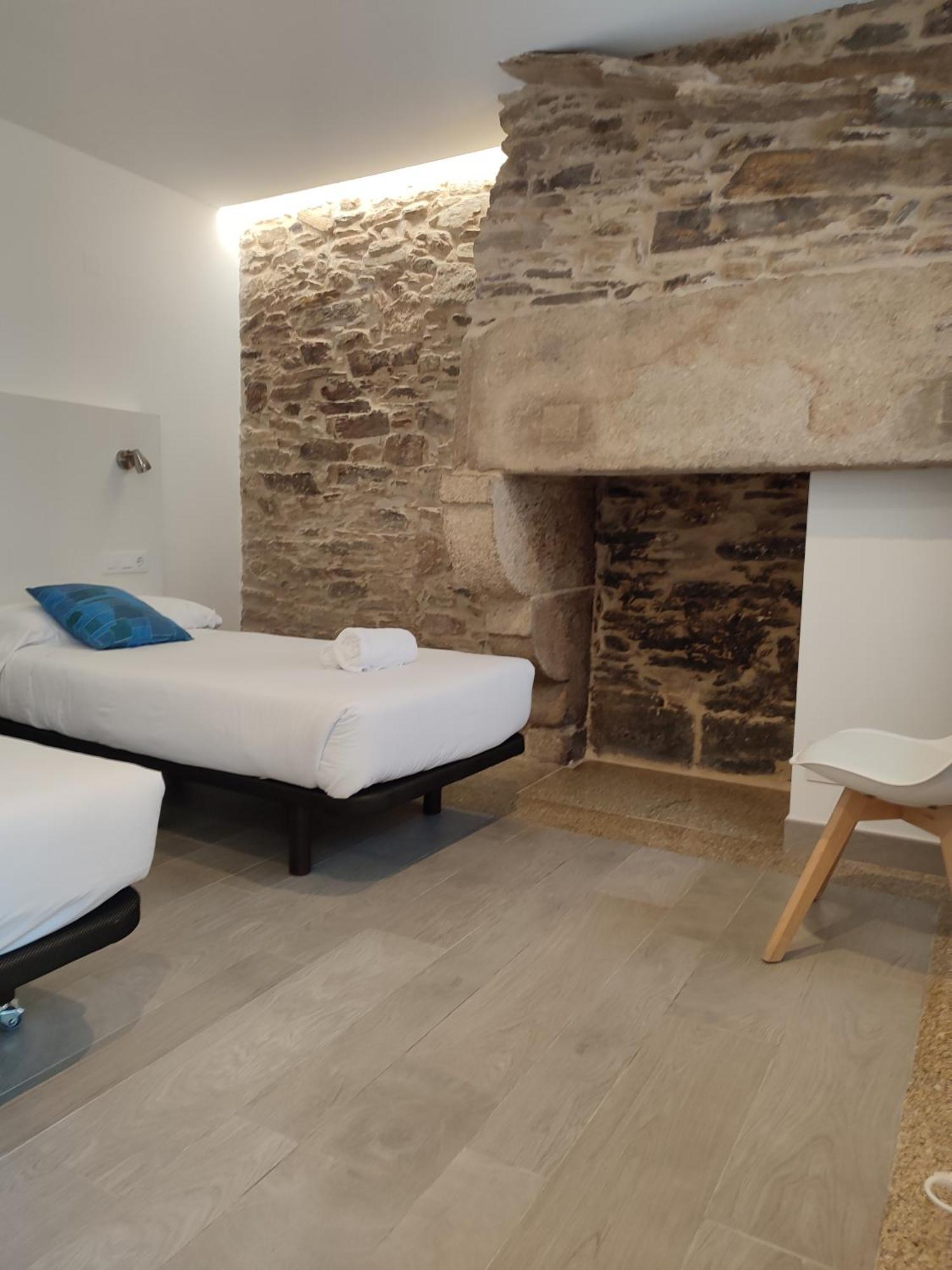 Pension Sp 55 By Bossh! Hotels Сантьяго-де-Компостела Экстерьер фото